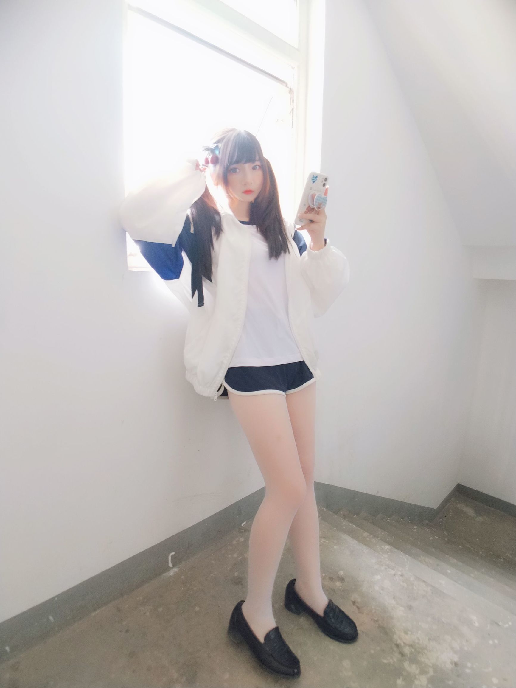 [COS福利]二次元美女古川kagura白丝体操运动服插图3